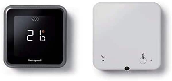 Honeywell Home T6 Thermostat intelligent WiFi, connecté à une application pour plus d'économies et d'efficacité. Compatible avec Apple HomeKit, Google Home, Amazon Alexa et IFTTT, noir (1 pièce)