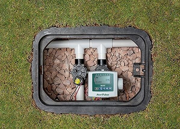 Découvrez notre test complet du programmateur d'arrosage à piles Rain Bird WPX4 : fonctionnalités, avantages et évaluation détaillée pour choisir le meilleur système d'irrigation. 