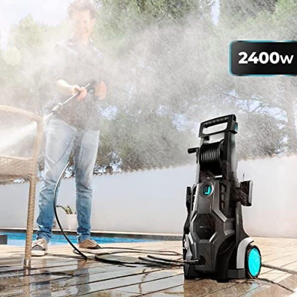 Découvrez notre test détaillé du nettoyeur haute pression Cecotec HydroBoost 2400 : performances, puissance et efficacité pour vos besoins de nettoyage. 